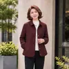 Casaco de outono para mãe de meia-idade para mulheres, novo e estiloso 2026 para mulheres de meia-idade e idosas, jaqueta estilo chinês com gola de lapela para primavera e outono