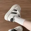 Zapatos Versátiles Shell Estilo Coreano Tenis de Suela Gruesa para Mujer 2026 Nuevos Zapatos Blancos de Primavera Zapatos de Pan para Estudiante Tendencia Ins