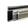 Zoclo de Aleación de Aluminio con Tira de Luz LED, Tipo Clip-On de Montaje Superficial, Rodapié, Zoclo de Instalación Oculta