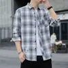 Camisa de manga larga a cuadros de moda para otoño de 2024, chaqueta informal holgada de estilo coreano para hombres y mujeres, camisa para parejas que combina con todo.