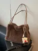 Bolsa de Pelúcia Outono e Inverno 2026 Nova Versátil Fashion Tendência Bolsa Tote de Ombro para Mulheres