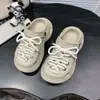 Pantuflas Únicas de Diseñador Cómodas Versátiles de Punta Cerrada para Mujer 2025 Primavera/Verano Nueva Moda Sandalias de Tira de Punta Cerrada para Mujer