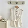 Conjunto versátil de lino para bebé de verano, chaleco fino sin mangas y shorts para niños, atuendo de dos piezas cómodo y bonito