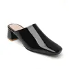 2026 Verão Super Novas Sandálias de Salto Grosso Moda Feminina Casuais Slip-on Decote Baixo Bico Quadrado Alta Imitação de Couro de Vaca Comércio Exterior