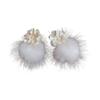 Pendientes de flor de bola de pelo con aguja de plata para mujer, pendientes de nicho francés que combinan con todo, pendientes elegantes de moda, ligeros, de lujo, de alta gama, para otoño e invierno.