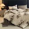Set de regalo de cuatro piezas de ropa de cama jacquard tipo lino de alto gramaje, set de tres piezas de gasa arrugada lavada vintage, funda de edredón engrosada