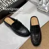 Zapatos de Cuero para Mujer, Mocasines Planos Slip-On de Cuero Genuino, Puntera Redonda, Poco Profundos, Estilo Retro Plisado, Modelo Nuevo 2025 de Gama Alta
