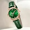 Nuevo reloj de mujer con forma de diamante de Mickey Mouse de dibujos animados transfronterizo con correa de cuero simple y movimiento de cuarzo con escala digital