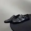 Outono Novo Couro Dividido de Vaca~Estilo Britânico Retro Barroco Sapatilhas Bico Redondo Fivelas de Metal Mocassins Sapatos Pequenos de Couro