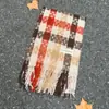 Cachecol Xadrez Vermelho de Natal para Mulheres no Outono e Inverno Estilo Coreano Imitação de Caxemira Luxo Acessível Alta Qualidade Cachecol Xale Quente