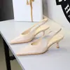 Sandálias de salto alto femininas da moda estilo europeu e americano com bico fino, corte em V raso, salto fino, confortáveis e sexy