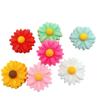Bolsa mixta de nuevos accesorios de resina de flores margarita pequeña girasol accesorios para el cabello material joyería flores accesorios diy venta al por mayor