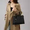 2026 Bolsa de Mão Texturizada Feminina Bolsa de Ombro Transversal Cor Sólida Bolsa Feminina Bolsa de Mão Nova Moda Popular Bolsa Feminina Tendência