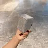 Caixa de Armazenamento de Mesa Cravejada de Diamantes, Aparência Sofisticada, Grande Capacidade, Porta-Pincéis de Maquiagem Multifuncional, Venda Direta da Fábrica, Sucesso de Vendas Transfronteiriço de Alta Qualidade