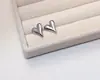 [acero de titanio de cuerpo entero] collar de amor simple de lujo ligero transfronterizo no se decolora impermeable pulsera para mujer temperamento versátil