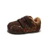 Otoño 2026 Nuevas Llegadas Unisex Niños Zapatos Birkenstock Moda Versátil Más Terciopelo Estampado de Leopardo Suela Suave Zapatos Pequeños de Cuero para Niñas