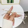 Celebridade da internet estilo popular armação pequena quadrada de metal óculos para miopia óculos comuns luz azul anti-luz azul puro desejo maquiagem básica afinar armação de fio de ouro estilo coreano moda