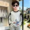 Camiseta Manga Longa Color Block 100% Algodão para Meninos Primavera e Outono Camada Base Novo Estilo Bonito Versátil Estampa Manga Raglan Top Tendência