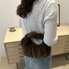 Bolso de Mano Nuevo Otoño e Invierno 2024 Felpa Lindo Bolso Nube Moda Combinable Cadena Hombro Bandolera