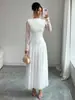 Vestido de Festa Longo de Renda Outono e Inverno para Comércio Exterior Europeu e Americano, Gola Semi-Alta Manga Longa Emagrecedor Valorizador Barra Larga