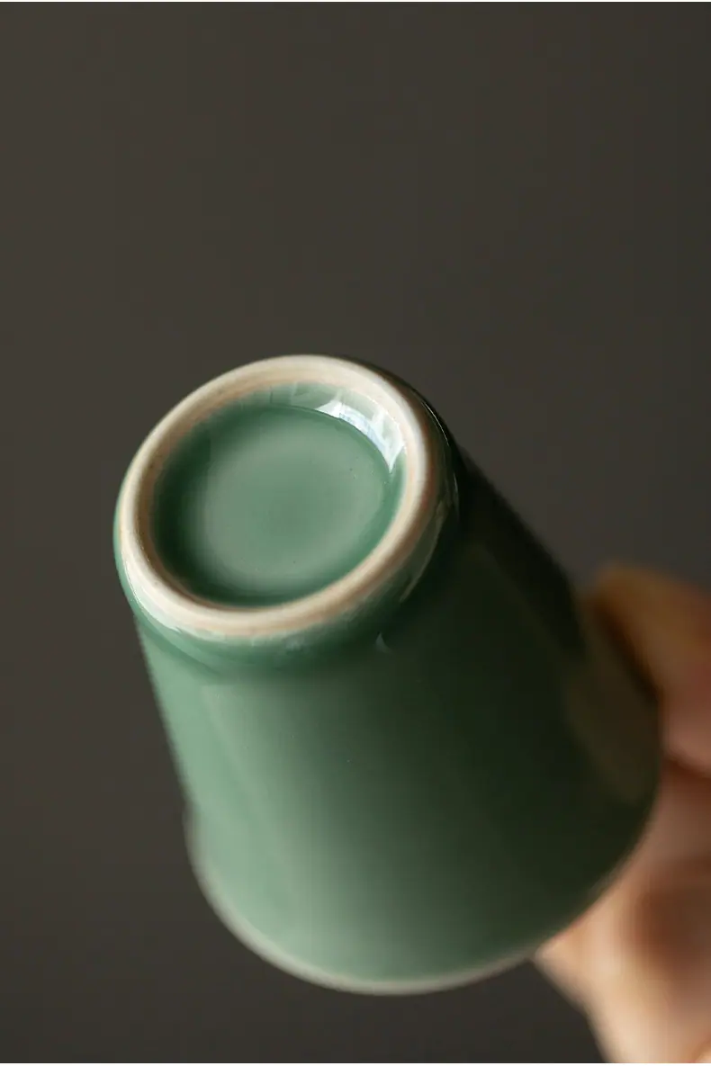 越窑青瓷品茗杯3_11.jpg