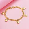 Pulsera de joyería europea y americana transfronteriza chapada en oro de 24k, pulsera de cinco corazones colgantes laterales pequeños en stock suministro directo