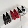 Sapatos Femininos Mary Jane Elegantes de Bico Quadrado Estilo Francês, Novas Bombas Versáteis e Delicadas de Couro Patente com Salto Bloco e Aumento Oculto de Altura
