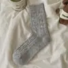 Calcetines de lana para mujer, calcetines de media pantorrilla para otoño e invierno, calcetines cálidos y gruesos de cachemir de doble punto, calcetines de invierno de punto trenzado de moda estilo coreano para mujer