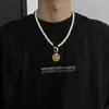 Collar con Colgante de Cara Sonriente Personalizado Hebilla Ot de Perla para Hombres y Mujeres, Collar Largo de Perlas de Imitación Hip-Hop Urbano con Sentido de Diseño