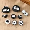 Charms Decorativos DIY para Zuecos de PVC Flor de Zapato 3D Hebilla de Zapato Goma Suave de PVC Accesorios DIY Hebilla de Zapato de Dibujos Animados Linda Base