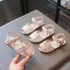 Nuevas Sandalias de Verano para Niños Estilo Princesa de Moda para Niñas Punta Abierta con Lazo de Pedrería Calzado Infantil Suela Suave Sandalias para Niños Pequeños
