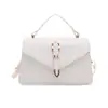 Nova bolsa feminina casual 2026, cor sólida retrô, bolsa transversal estilo coreano da moda de verão, bolsa de ombro simples e versátil para o dia a dia