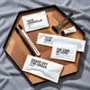 Conjunto Simples Branco de Escova de Dentes e Pente Hotelaria Artigos de Higiene Pessoal Descartável Pousada e Homestay Fábrica Atacado Personalização