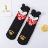 Calcetines Gruesos de Coral para Invierno con Bordado de Dibujos Animados Estereoscópicos Calcetines de Media Felpa Tipo Toalla para el Suelo Calcetines Versátiles para Niñas
