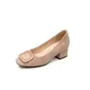 Sapatilhas de 6CM de aumento de altura, forradas com fleece, quentes, bico quadrado, boca rasa para mulheres, coleção outono 2026, estilo retrô, bico quadrado, salto grosso, sapatos peludos