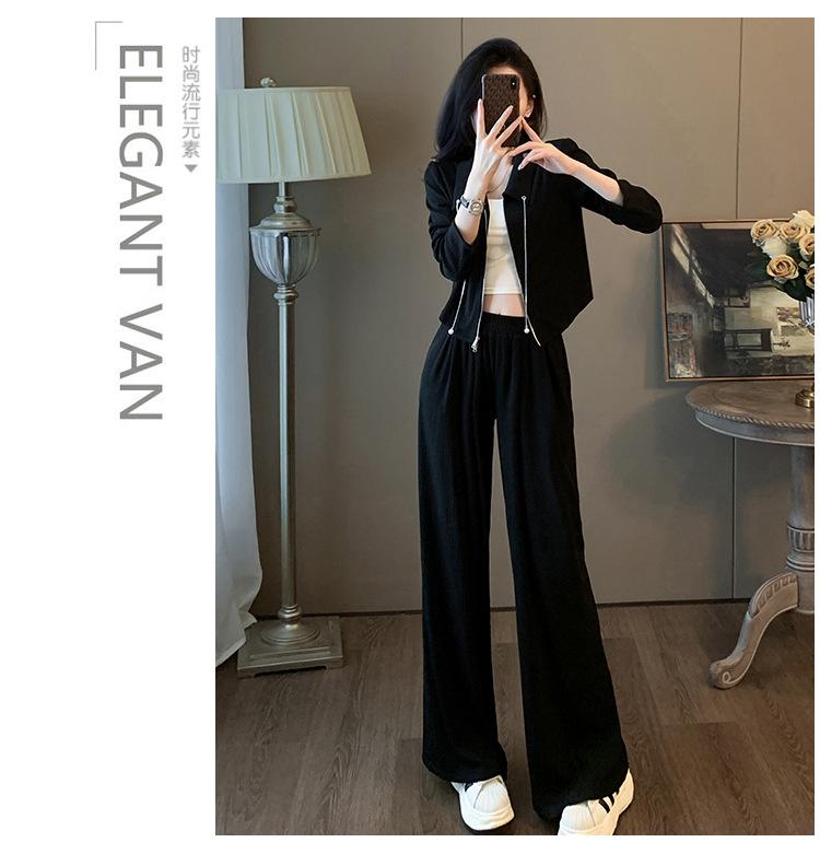 跨境淘货源分销2024秋冬季新款街头潮流减龄小个子爆款欧货网红款运动套装休闲运动气质休闲时尚流行新款秋装秋装女装时尚套装套装女装秋季套装女套装女女士运动服女装两件套套装卫衣套装休闲套装秋季套装女装时尚套装盐系休闲套装女装2024百搭设计感小众洋气欧货阿里国际站跨境采购Cross-border, shopping source, foreign trade, export, distribution 2024 fall, winter, new, street trend, explosive, European goods, network red, sportswear, leisure sports, temperament leisure, fashion popular, new autumn wear, autumn women's wear, fashion suit, women's wear, women's wear, women's wear, women's sportswear, women's two-piece, hoodie suit, casual suit, autumn suit, women's wear, Fashion suit salt department, casual suit women's dress, Ali International Station, cross-border procurement