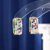 Brincos Quadrados Europeus e Americanos de Venda Quente Transfronteiriça e Brincos para Mulheres com Diamantes Coloridos Microcravejados, Brincos Super Brilhantes de Luxo Leve, Fábrica de Origem da Moda