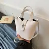 Bolsas de nicho femininas 2026 novo estilo versátil para o dia a dia bolsa transversal bolsa de mão bolsa cesta de frutas bolsa balde