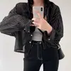Diseño de camisa a rayas chic coreana para primavera y otoño, camisa ligera de manga corta y larga para mujer, cárdigan de protección solar de verano 2026