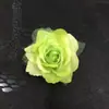 Flores desabrocham uma a uma flor de mão perfumada performance de dança das mãos adereços de dedo pulseira decoração de cabeça de flor flor de pulso infantil de jardim de infância