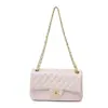 Bolsa feminina de luxo, novo modelo 2026, bolsa de corrente de grande capacidade em couro envernizado, bolsa de ombro e transversal versátil estilo Chanel