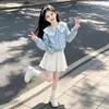 Conjunto de Duas Peças Infantil Primavera e Outono Estilo Coreano Moda Personalidade Moletom de Manga Longa Conjunto de Saia Doce Fofo com Laço