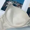 Sujetador Europeo y Americano Brillante Taza C Fruncido de Botones Sencillos con Relleno de Esponja Transfronterizo OEM Sexy Lencería Manyilan