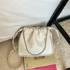 2026 Novo Modelo Bolsa de Ombro Plissada de Nicho para Mulheres, Bolsa de Ombro e Transversal Estilosa, Bolsa de Ombro Tendência para Mulheres