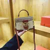 Bolso Cubo de Temporada Caliente para Mujer 2026 Nuevo Estilo Bolso Cosmético de Hombro Cruzado de Gama Alta Bolso Caja Retro de Mano y Hombro