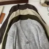 2025 Versión Grande Estilo Coreano Simple Casual Versátil Cuello en V Cárdigan de Punto para Mujer Holgado Casual Versátil Top 8211