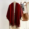 Bufanda de cachemira para mujer, engrosada para abrigar en otoño e invierno, color liso, ligera y lujosa, chal de lana de doble cara de alta gama, nuevo estilo 2026
