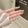 Colar Borboleta Azul Claro de Luxo para Mulheres, Nicho, Simples, Versátil, Alto Padrão, Super Fada Elegante, Corrente para Clavícula, Acessórios de Yiwu