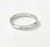Anillo liso de tres colores y tres diamantes, estilo minimalista europeo y americano, anillo de acero de titanio, anillo personalizado de nicho para grabado DIY, disponible para venta al por mayor