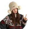 Gorro de Punto con Bordado de Letras de Lana para Mujer, Lindo Gorro con Pompón y Orejeras, Gorro Envolvente para la Cara Adelgazante para Otoño e Invierno
